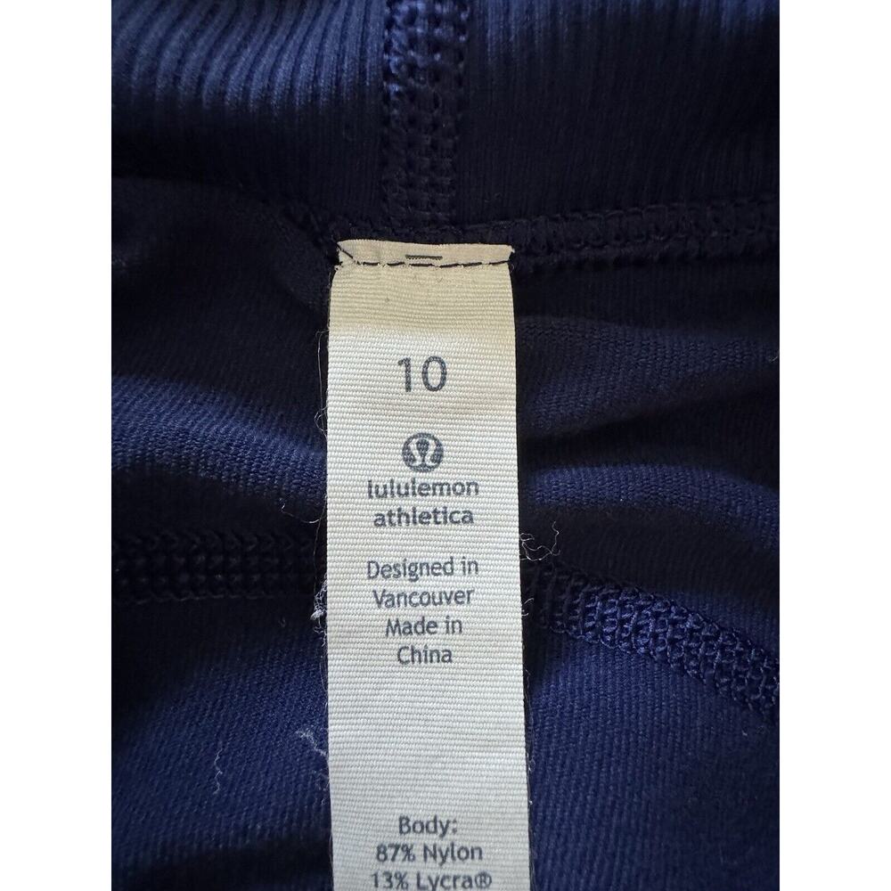 Lululemon Athletica Blue Zip-Front Jacket 10 Hood Long-Sleeve Thumbholes Stretch - Picture 2 of 9